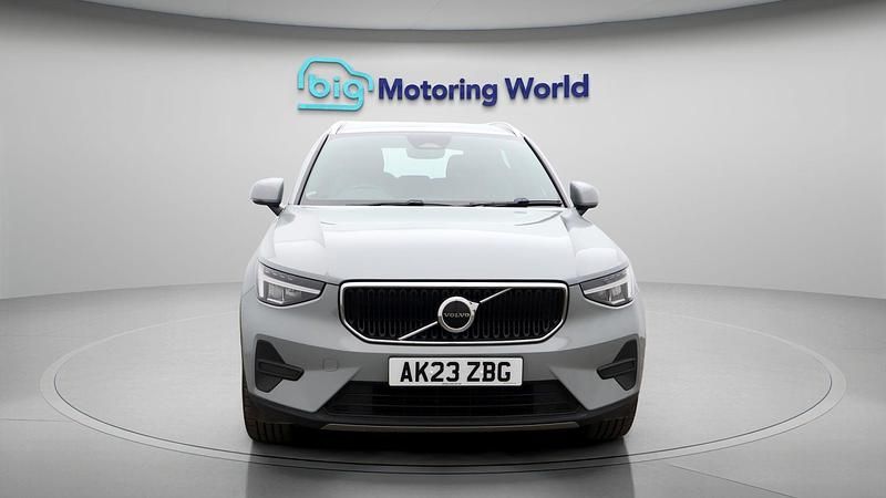 Used Volvo XC40 Core 161 HP (118 kW) 2023 SUV