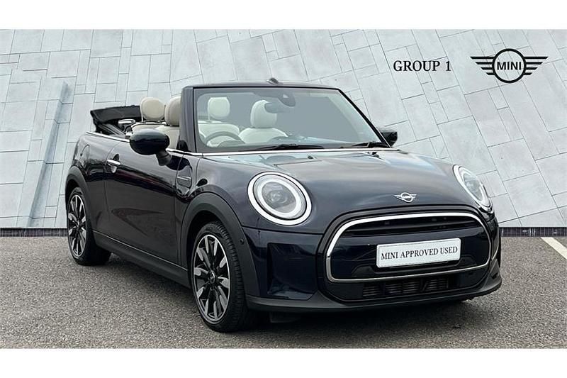 Other Used 2023 Mini Cooper Cabriolet Exclusive Cabriolet | £22,875 (A bit pricey) - Image 1/4