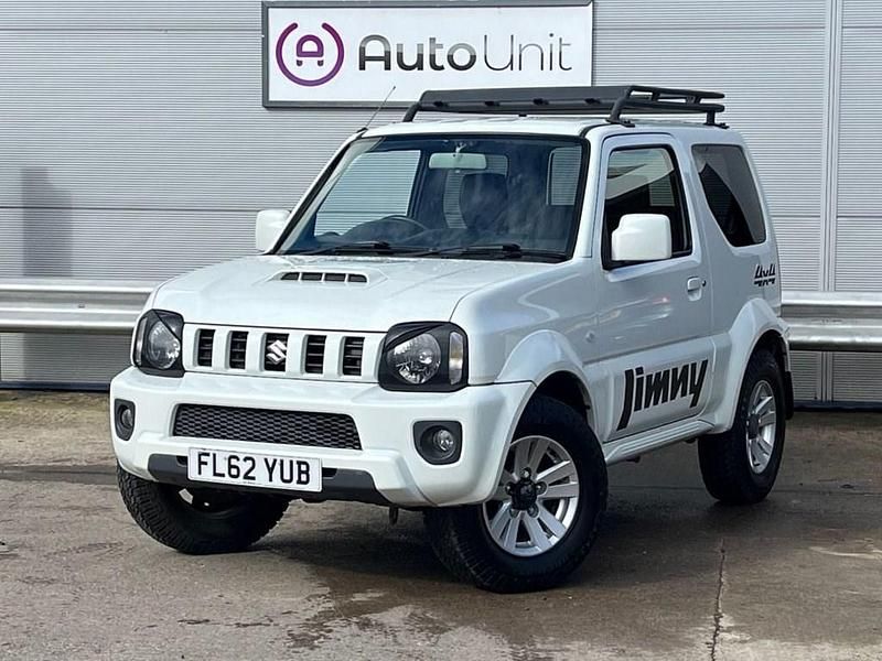 Used Suzuki Jimny 85 HP (62 kW) 2012 White SUV