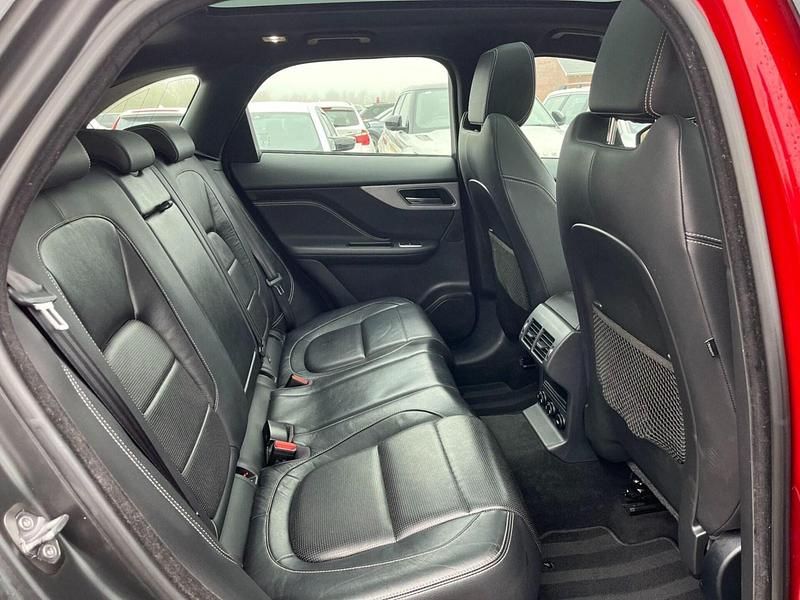 Used Jaguar F-Pace R-Sport 180 HP (132 kW) 2017 Red SUV