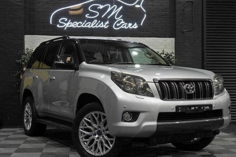 Used Toyota Land Cruiser 173 HP (127 kW) 2010 Silver SUV