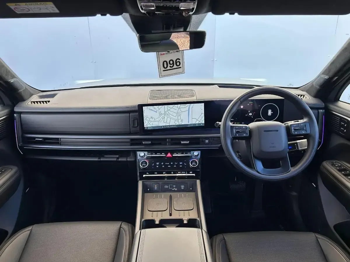 Begagnad Hyundai Santa Fe 250 HK (183 kW) 2025 Grå SUV