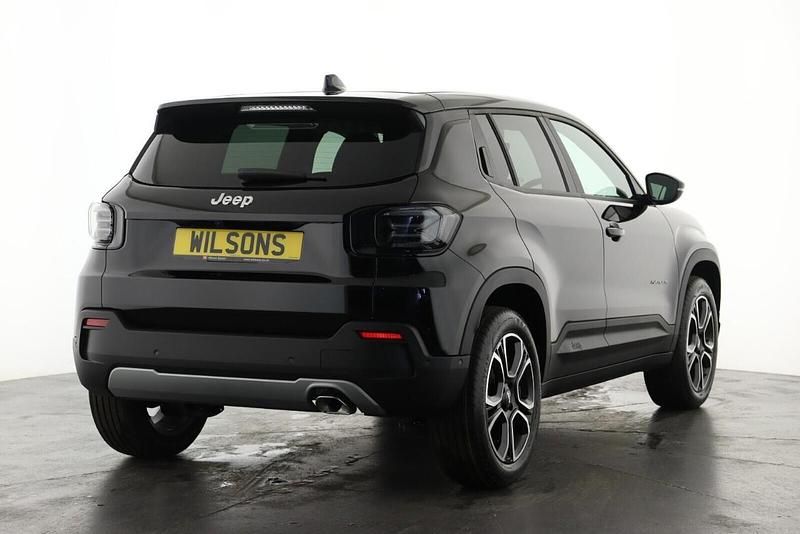 Used Jeep Avenger Summit 100 HP (73 kW) 2025 Black SUV