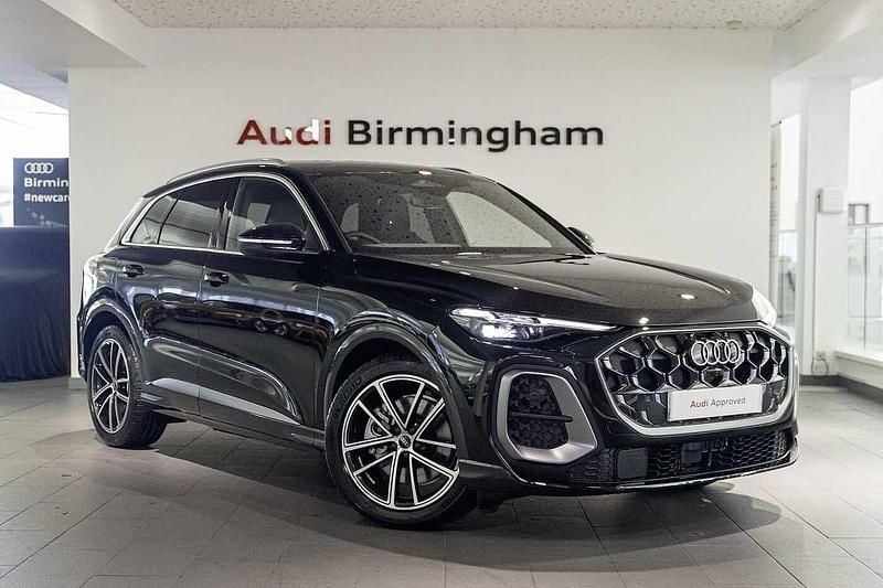Mythos black Used 2025 Audi Q5 Comfort SUV | £52,000 - Image 1/4