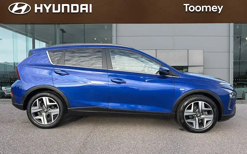 Used Hyundai Bayon Premium 101 HP (74 kW) 2023 Blue SUV