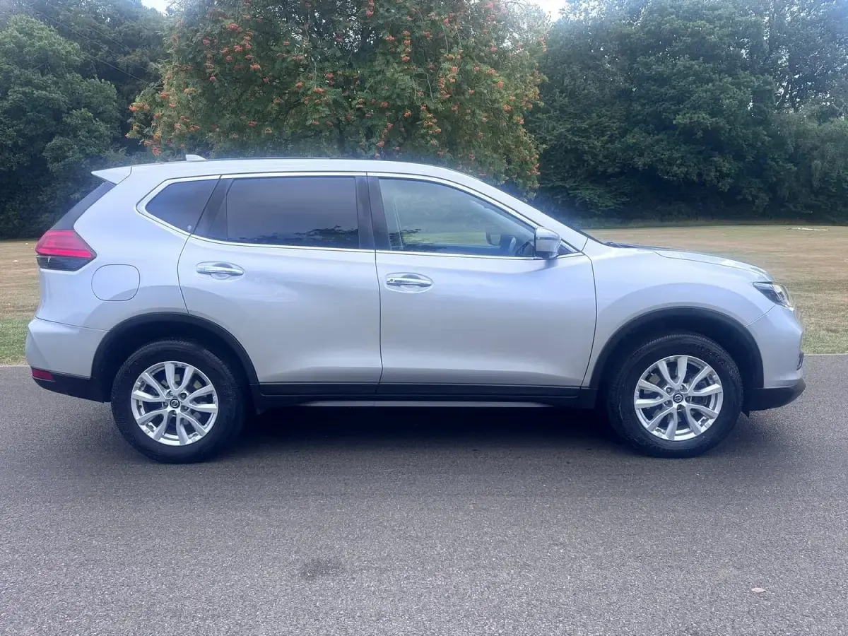 Used Nissan X-Trail Acenta Premium 2019 Silver SUV