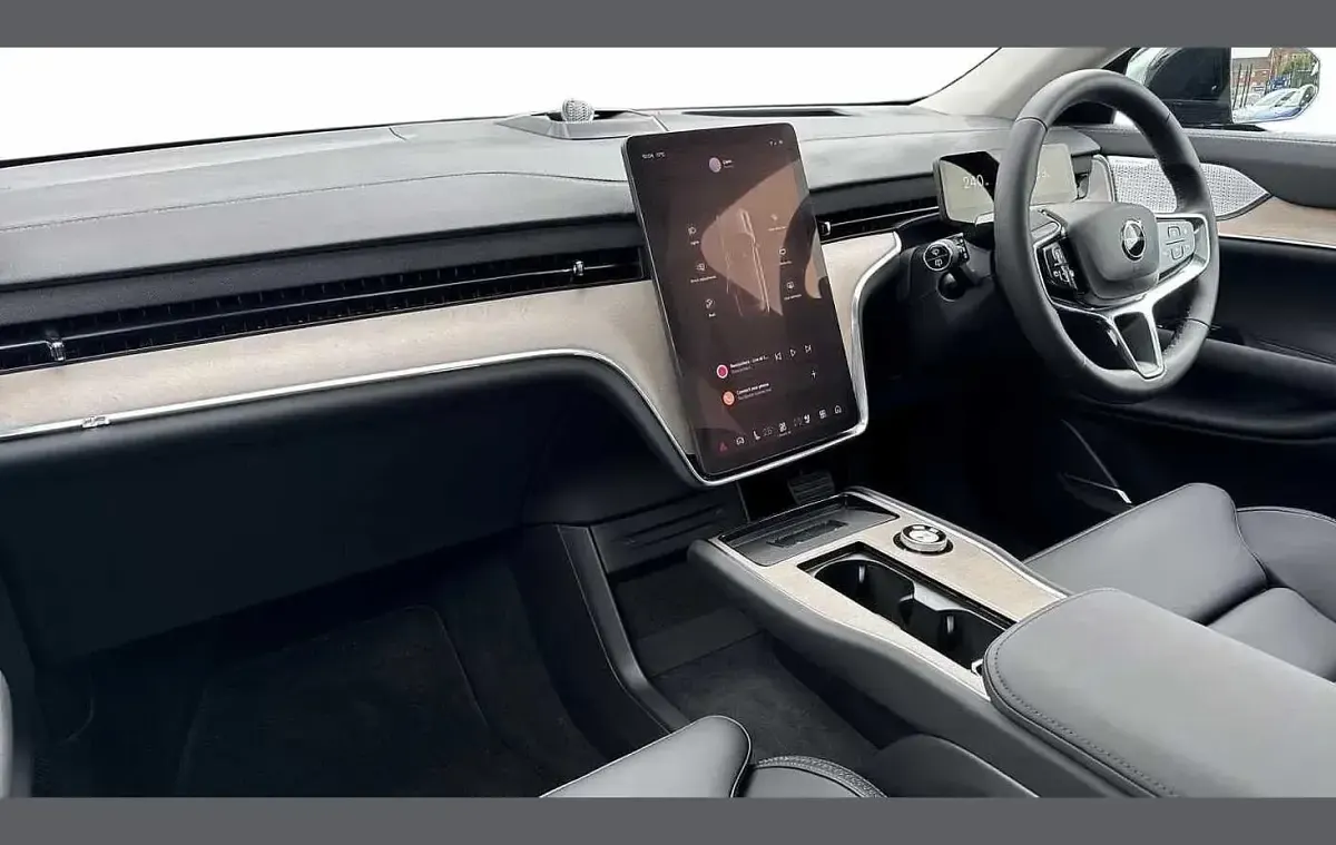 New Volvo EX90 Performance 380 kW (517 HP) 2026 Grey SUV