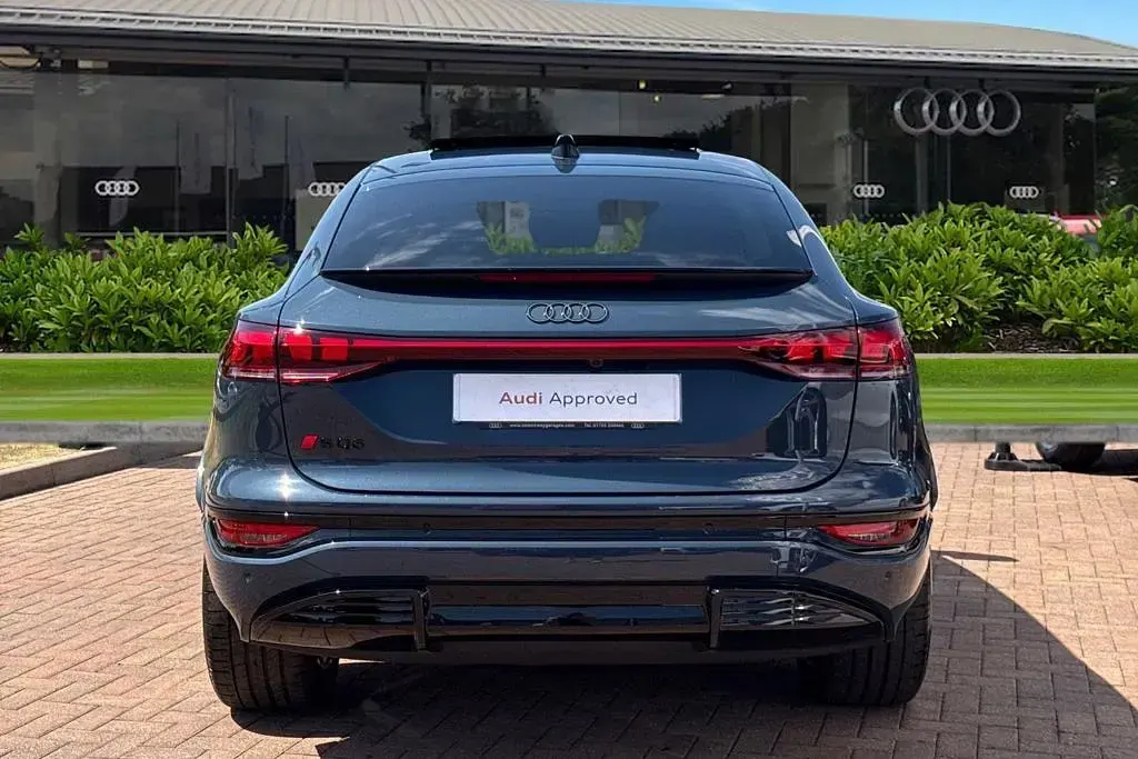 New Audi SQ6 Sportback e-tron Advanced 380 kW (517 HP) 2025 SUV