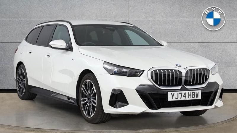 White Used 2025 BMW 520 M Sport Estate | £42,999 (Fair price) - Image 1/4
