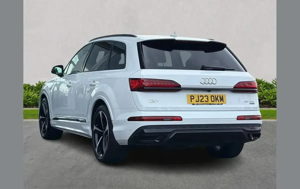 Used Audi Q7 Black Edition 340 HP (250 kW) 2023 White SUV