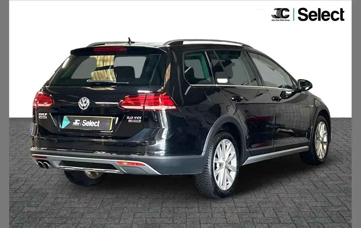 Used VW Golf Alltrack 147 HP (108 kW) 2017 Black Estate