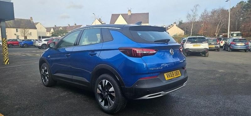Used Vauxhall Grandland X Sport 130 HP (95 kW) 2019 Blue SUV