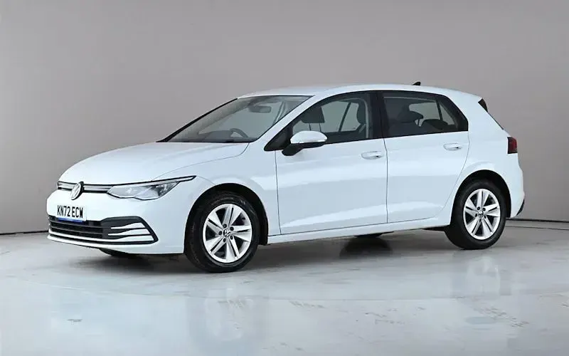 Używany VW Golf VIII Life 150 KM (110 kW) 2024 Hatchback