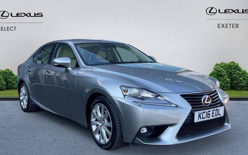 Used Lexus IS300h 223 HP (164 kW) 2016 Silver Sedan