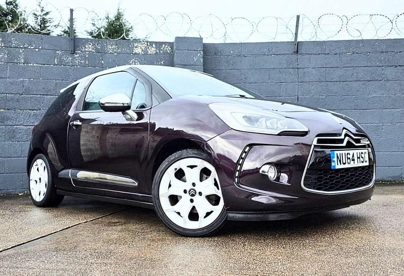 Used Citroën DS3 2014 Mauve/purple Hatchback