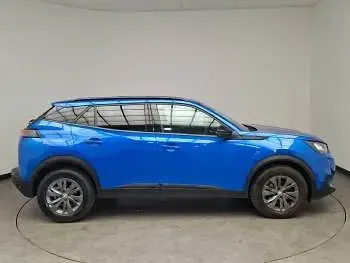 Used Peugeot 2008 Active+ 101 HP (74 kW) 2022 Blue SUV