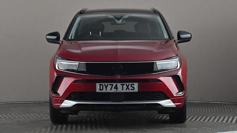 Used Vauxhall Grandland X Ultimate 130 HP (95 kW) 2024 Red SUV