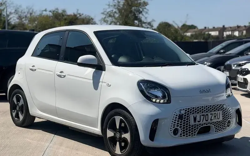 Used Smart ForFour Electric Drive Passion 60 kW (82 HP) 2020 Hatchback