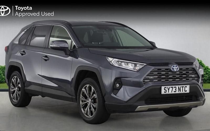 Used 2025 Toyota RAV4 Hybrid Design SUV | £28,104 (Super price) - Image 1/4
