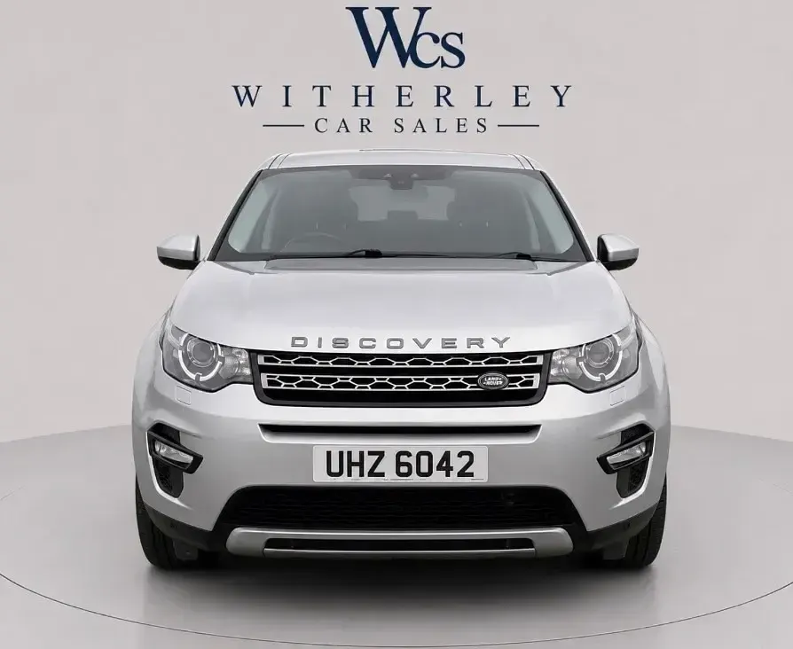 Used Land Rover Discovery Sport SE 180 HP (132 kW) 2016 Silver SUV