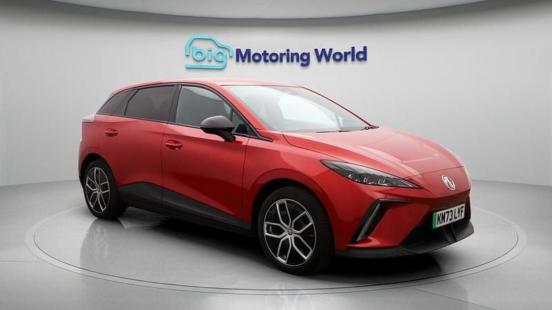 Used 2023 MG MG4 EV Trophy Hatchback | £16,141 (Fair price) - Image 1/4