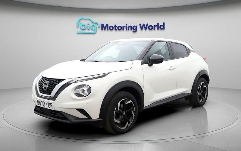 Used Nissan Juke N-Connecta 114 HP (83 kW) 2023 White SUV