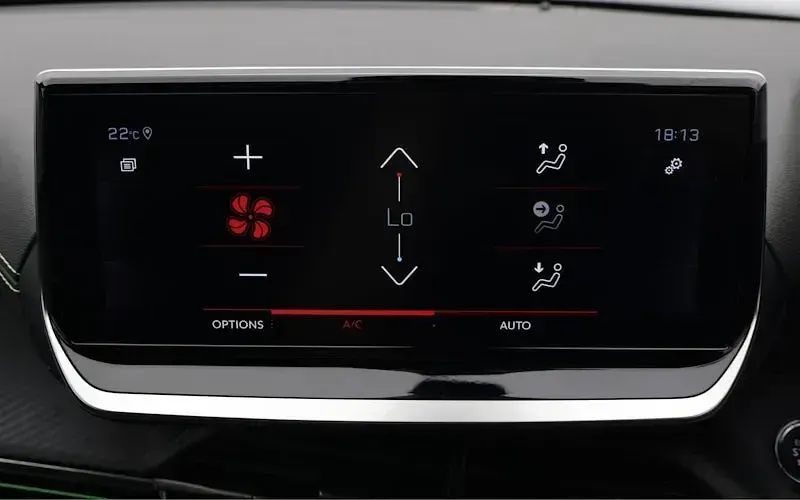 Used Peugeot 2008 GT 131 HP (96 kW) 2023 Black SUV