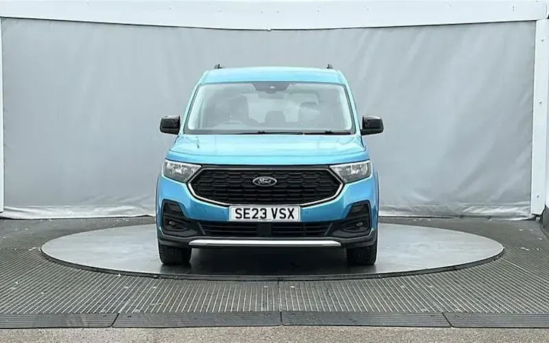 Used Ford Tourneo Connect Active 122 HP (89 kW) 2026 MPV