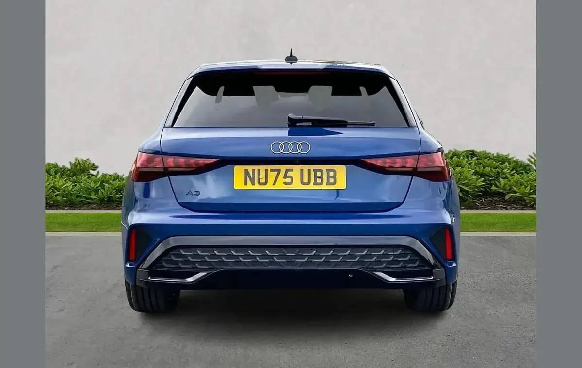 Used Audi A3 S-Line 147 HP (108 kW) 2025 Blue Hatchback