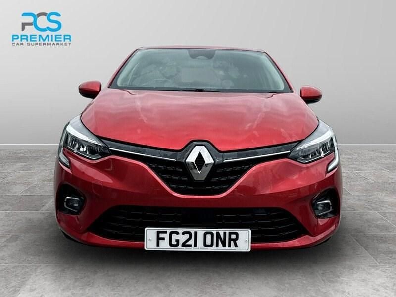 Used Renault Clio V Iconic 2021 Flame red Hatchback