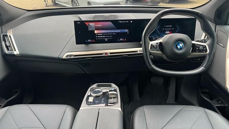 Used BMW iX Sport Line 239 kW (326 HP) 2022 White SUV