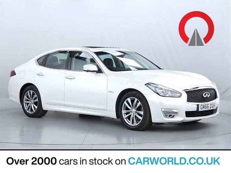 White Used 2017 Infiniti Q70 Premium Sedan | £10,600 - Image 1/3