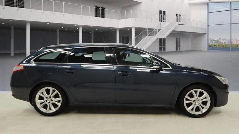 Used Peugeot 508 Active 115 HP (84 kW) 2013 Blue Estate