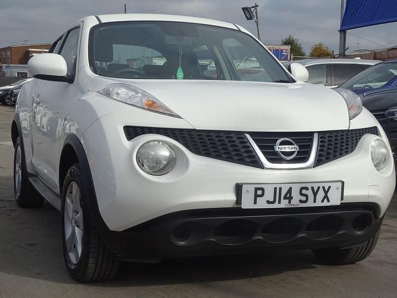 Used Nissan Juke Visia 94 HP (69 kW) 2014 White SUV