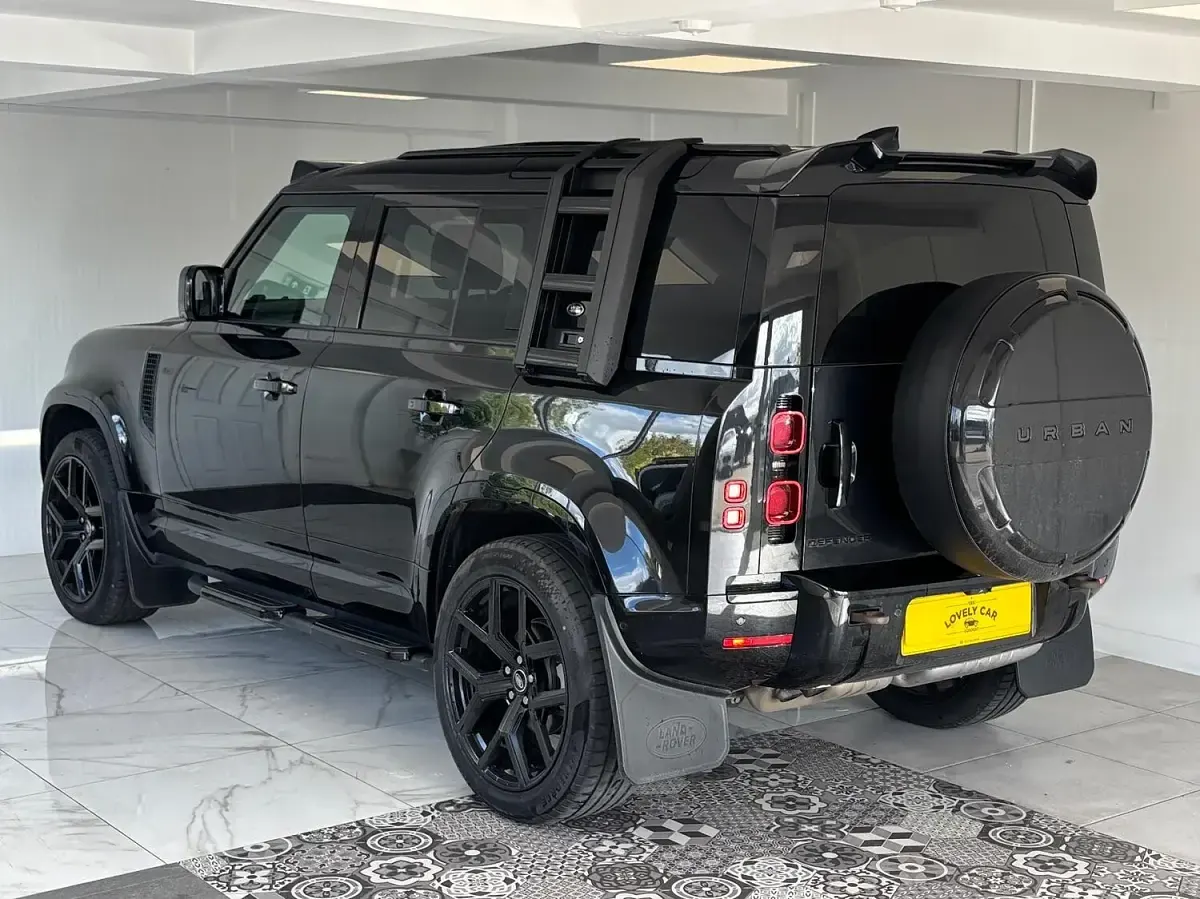 Used Land Rover Defender Dynamic 2021 Black SUV