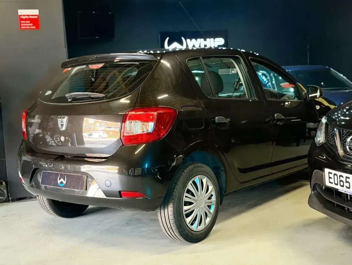 Used Dacia Sandero Ambiance 75 HP (55 kW) 2016 Black Hatchback