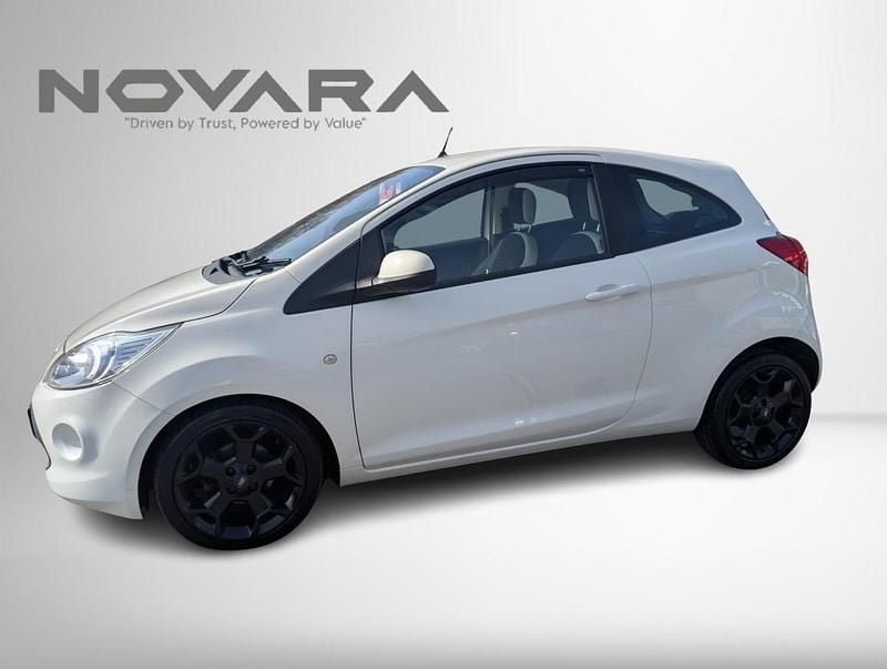 Used Ford Ka Zetec 69 HP (50 kW) 2016 White Hatchback