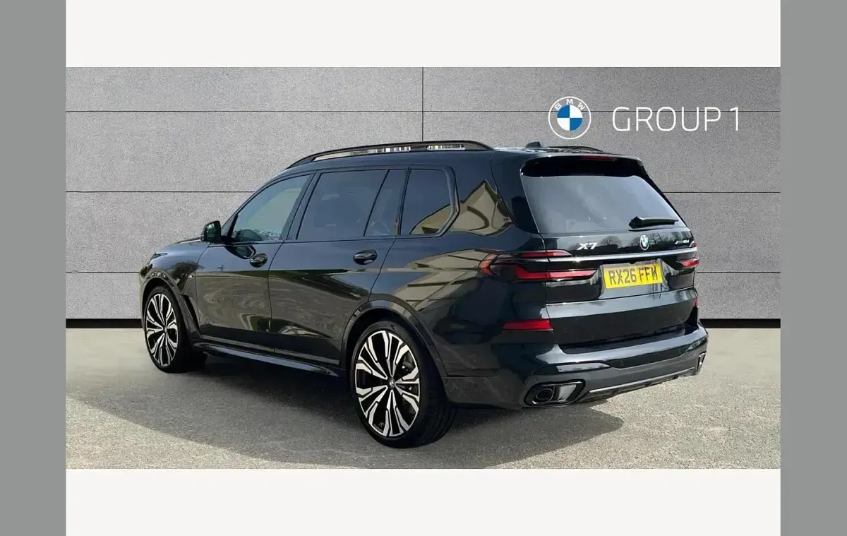 Used BMW X7 M Sport 380 HP (279 kW) 2026 Black SUV