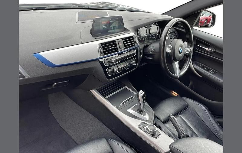 Used BMW 118 Efficient Dynamics 134 HP (98 kW) 2019 Black Hatchback