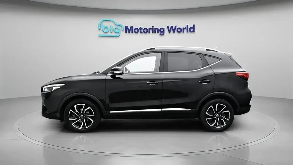 Usado MG ZS 2022 Preto SUV