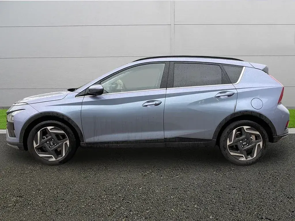 Usado Hyundai Bayon Ultimate 100 HP (73 kW) 2025 Azul SUV