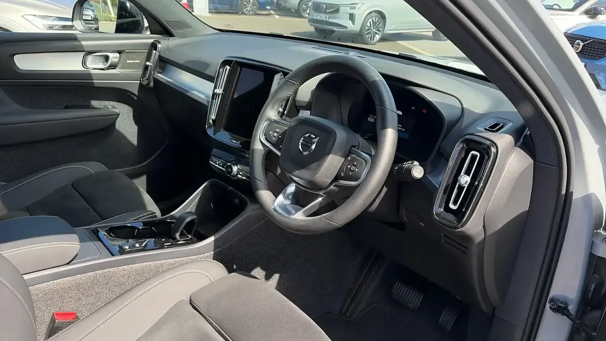 Used Volvo XC40 Ultra 2025 Grey SUV