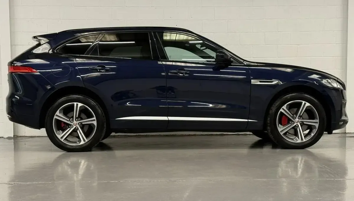 Used Jaguar F-Pace S 300 HP (220 kW) 2017 Blue SUV