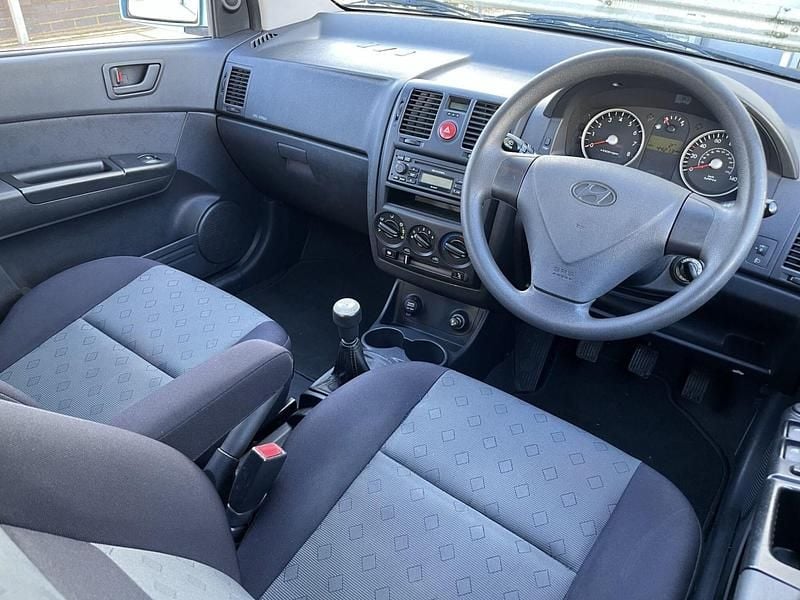 Used Hyundai Getz 95 HP (69 kW) 2008 Blue Hatchback