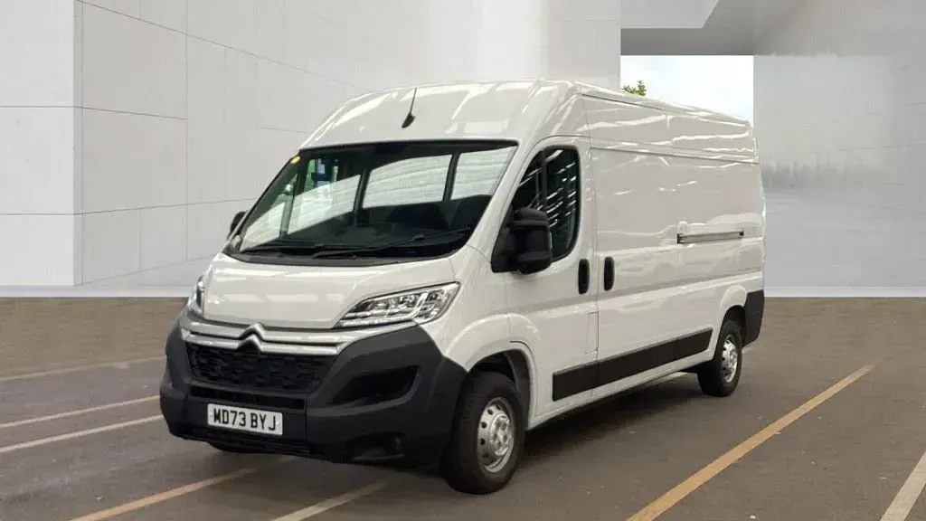 Used Citroën Relay 130 HP (95 kW) 2023 White Van
