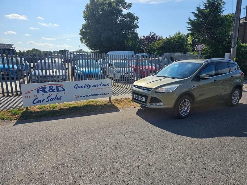 Green Used 2014 Ford Kuga Titanium SUV | £7,399 (Good price) - Image 1/4