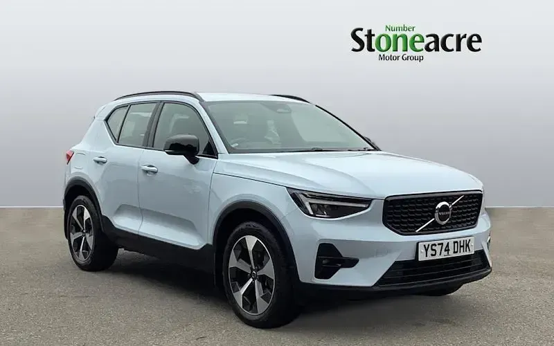 Used Volvo XC40 Plus 163 HP (119 kW) 2026 SUV