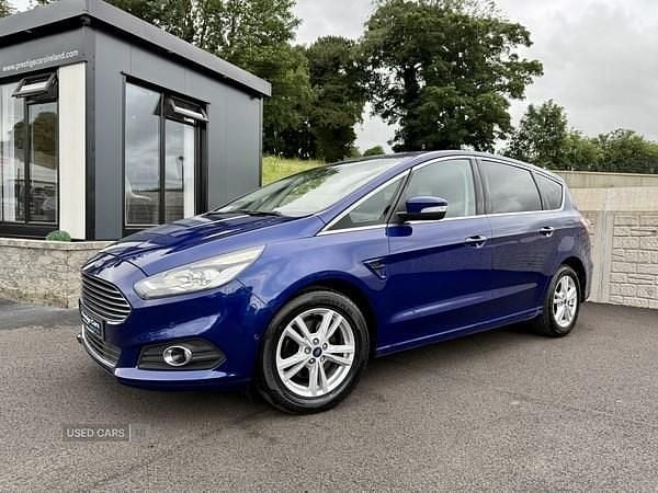 Blue Used 2018 Ford S-MAX Titanium MPV | £7,650 - Image 1/4