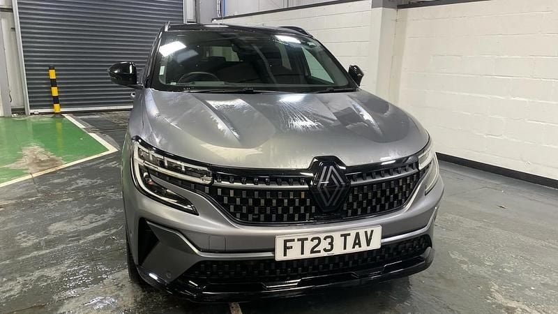 Used Renault Austral Techno Esprit Alpine 200 HP (147 kW) 2023 Grey/black SUV