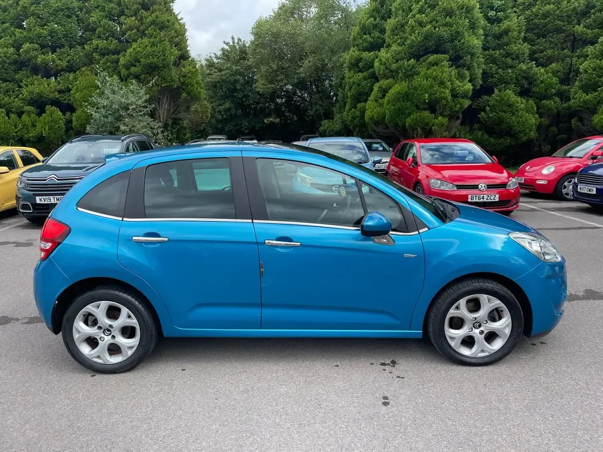Used Citroën C3 Exclusive 120 HP (88 kW) 2011 Blue Hatchback